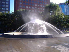 大通り公園の噴水03