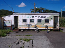JR本中小屋駅01